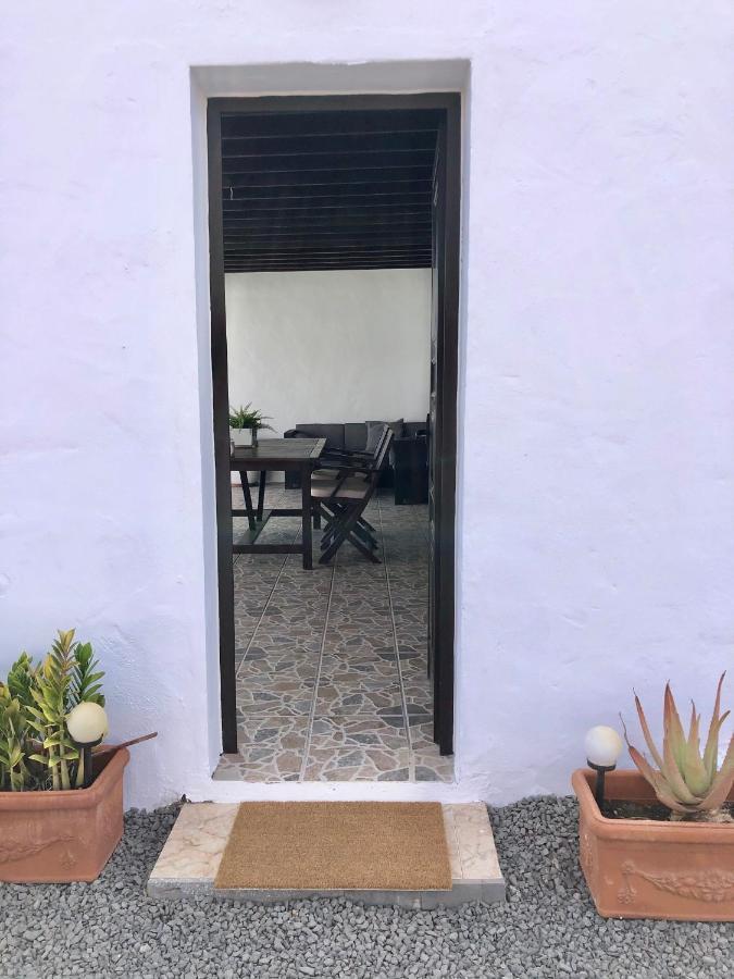 Villa Miriam ตินาโค ภายนอก รูปภาพ