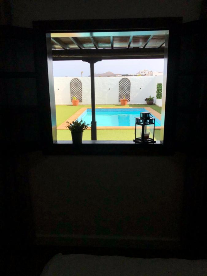 Villa Miriam ตินาโค ภายนอก รูปภาพ