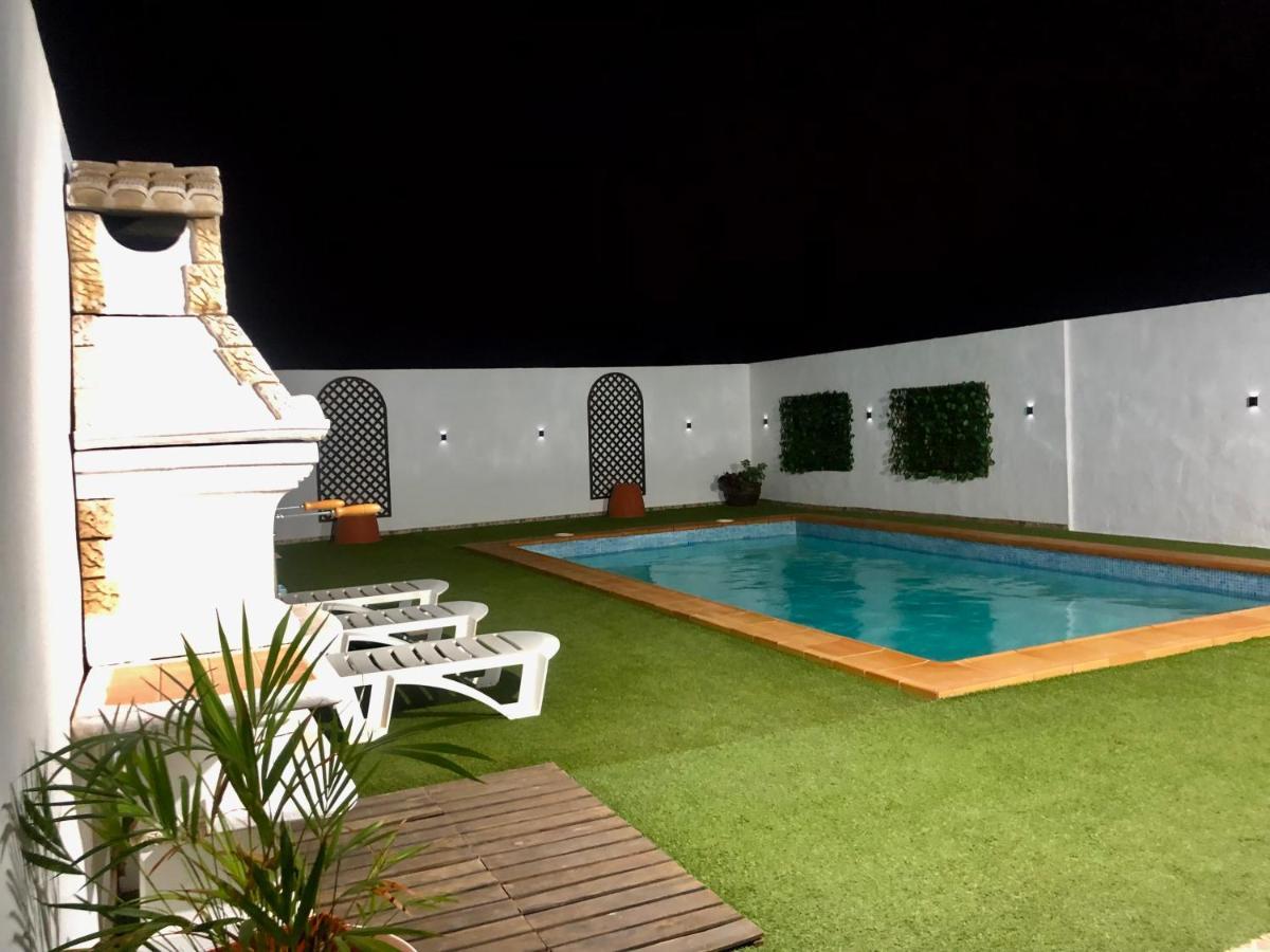 Villa Miriam ตินาโค ภายนอก รูปภาพ
